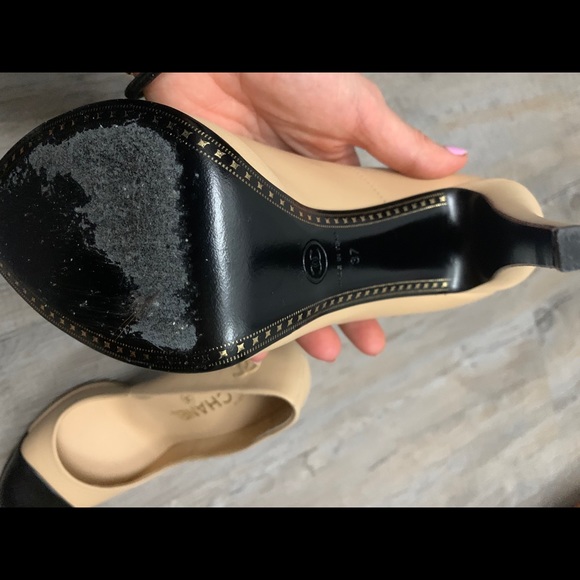 Chanel Heels - Picture 6 of 9